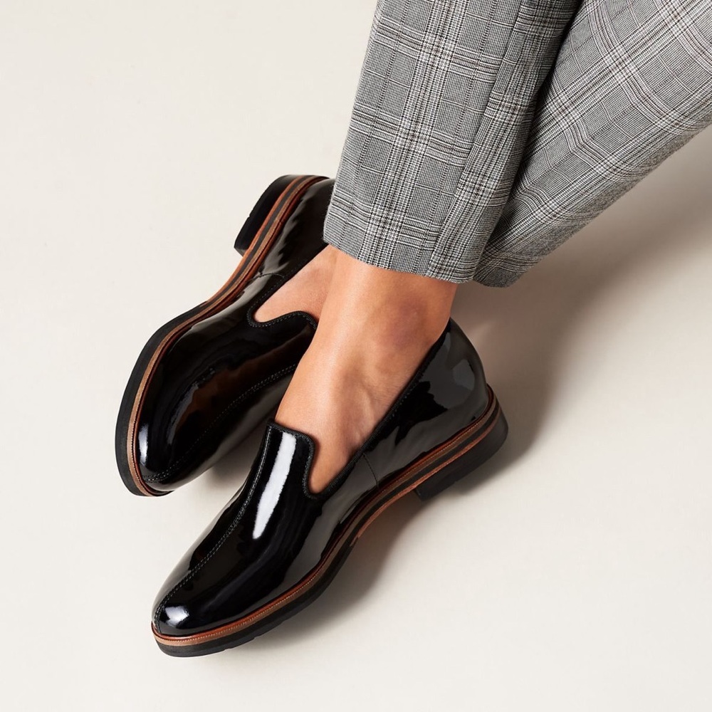 Clarks Leather Frida Loafer in Black